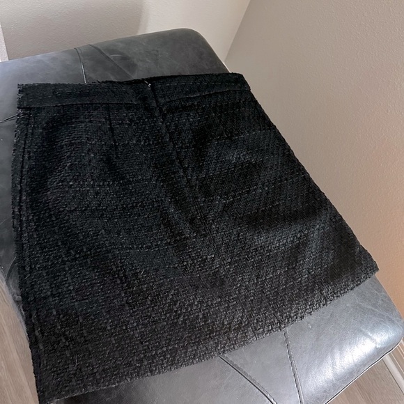 MAISON d’AMÉLIE PARIS black woven tweed skirt with patch Pockets in size 10 - Picture 6 of 6